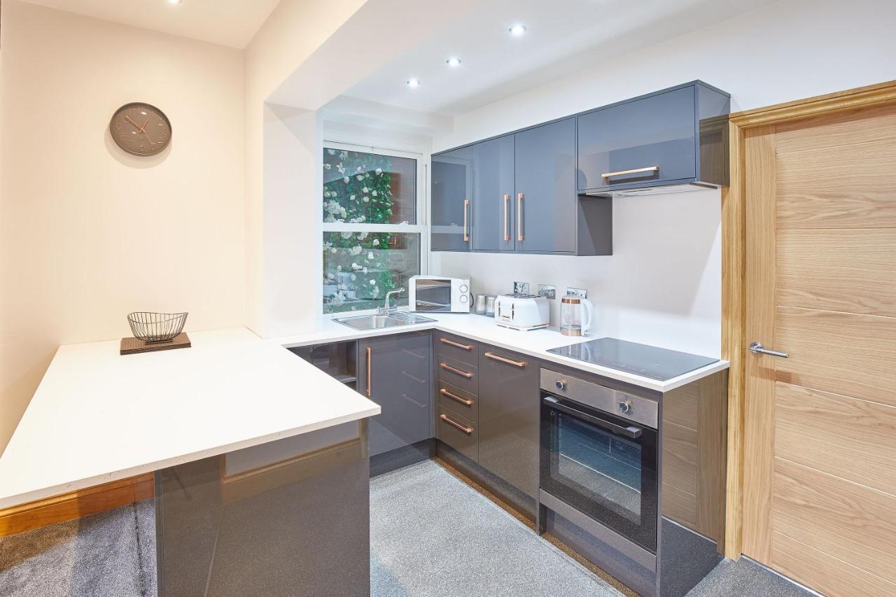 Host & - Knight Retreat Apartment Whitby