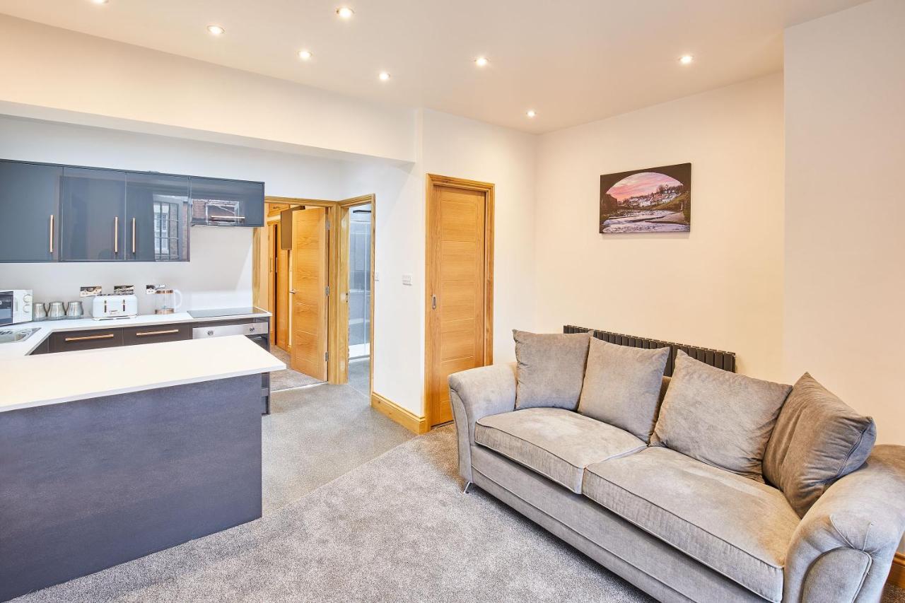 Host & - Knight Retreat Apartment *